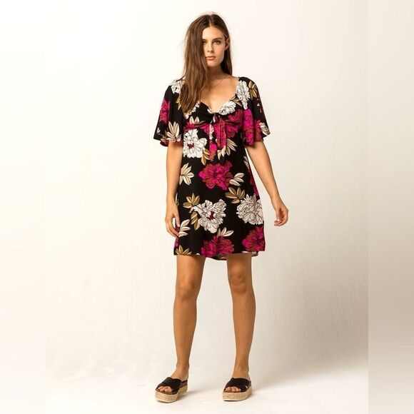 NWT Billabong Delicious Floral Print Day Dress - Picture 5 of 15